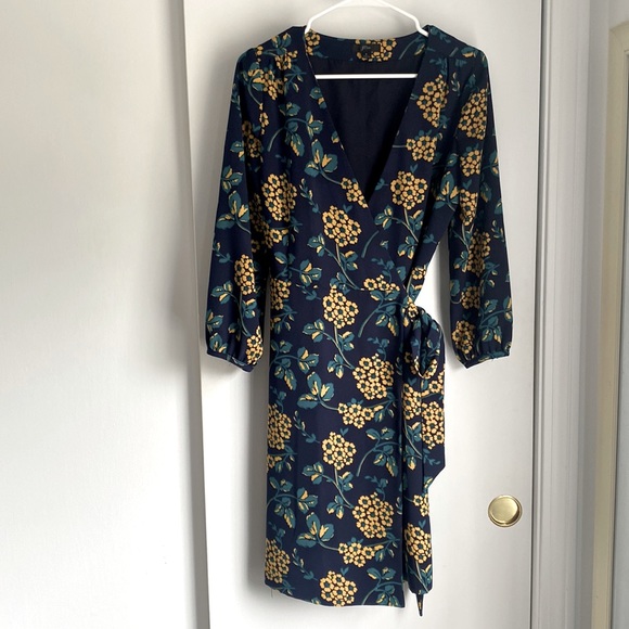 J. Crew goldenrod 360 crepe wrap dress - Picture 2 of 4
